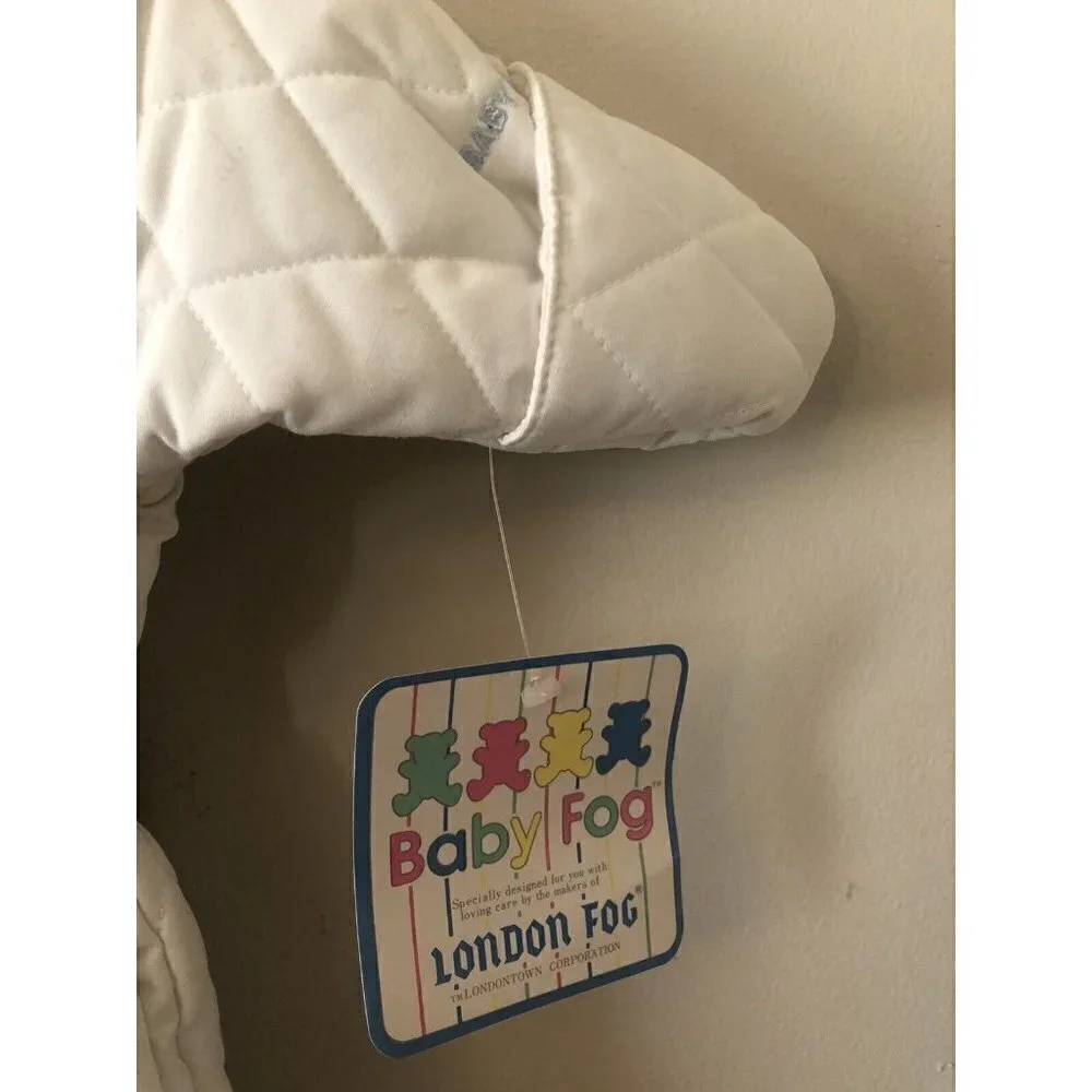 New Old Stock Vintage London Fog Baby Fog Size 0-6M Bunting Snowsuit Appliqued